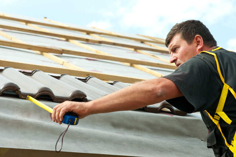 屋顶设备维护维修和操作